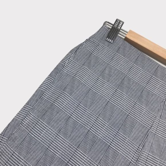 CROSBY. Springfield Mid Rise Slim Stretch Houndstooth Ankle Pants Size 2 - Picture 7 of 8